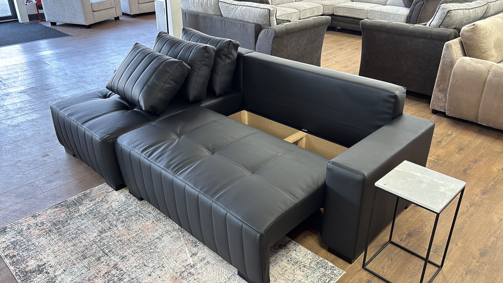 sofa 1